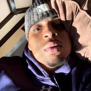 Meet your Posher, Deonte